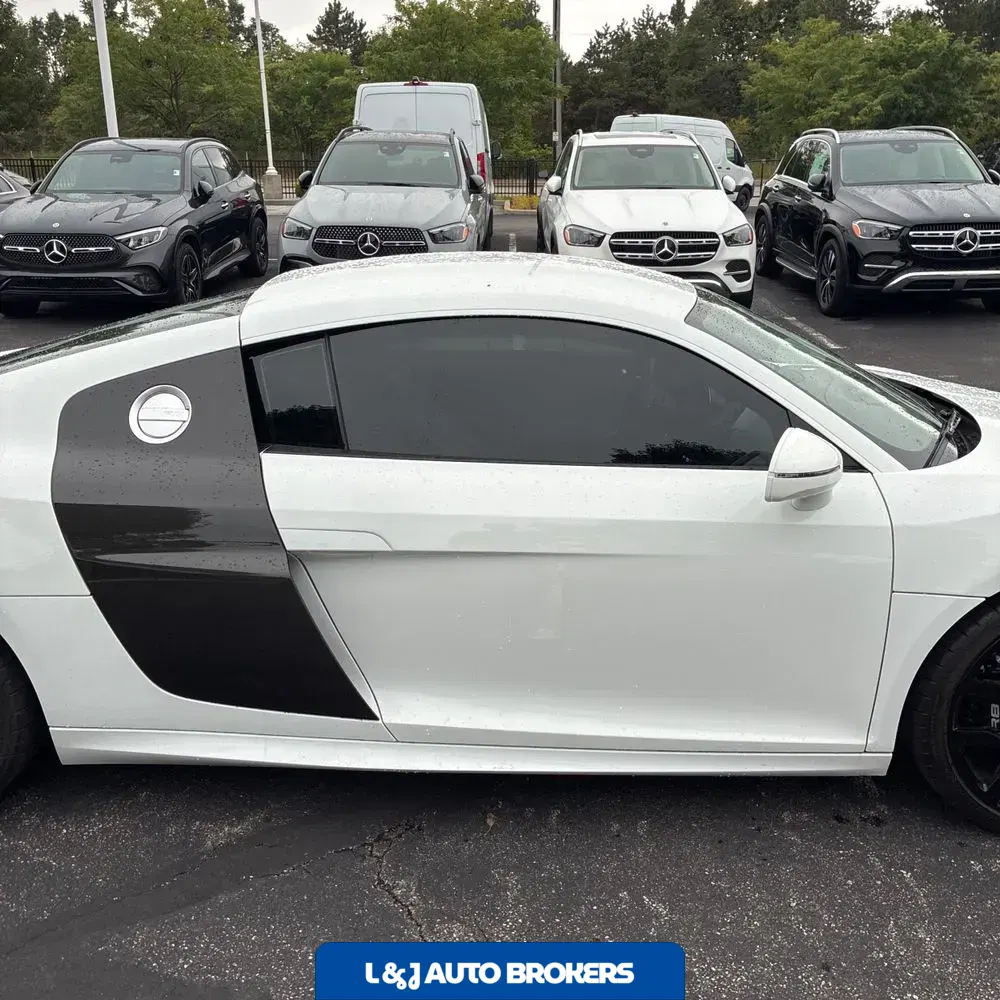 2011 Audi R8 5.2