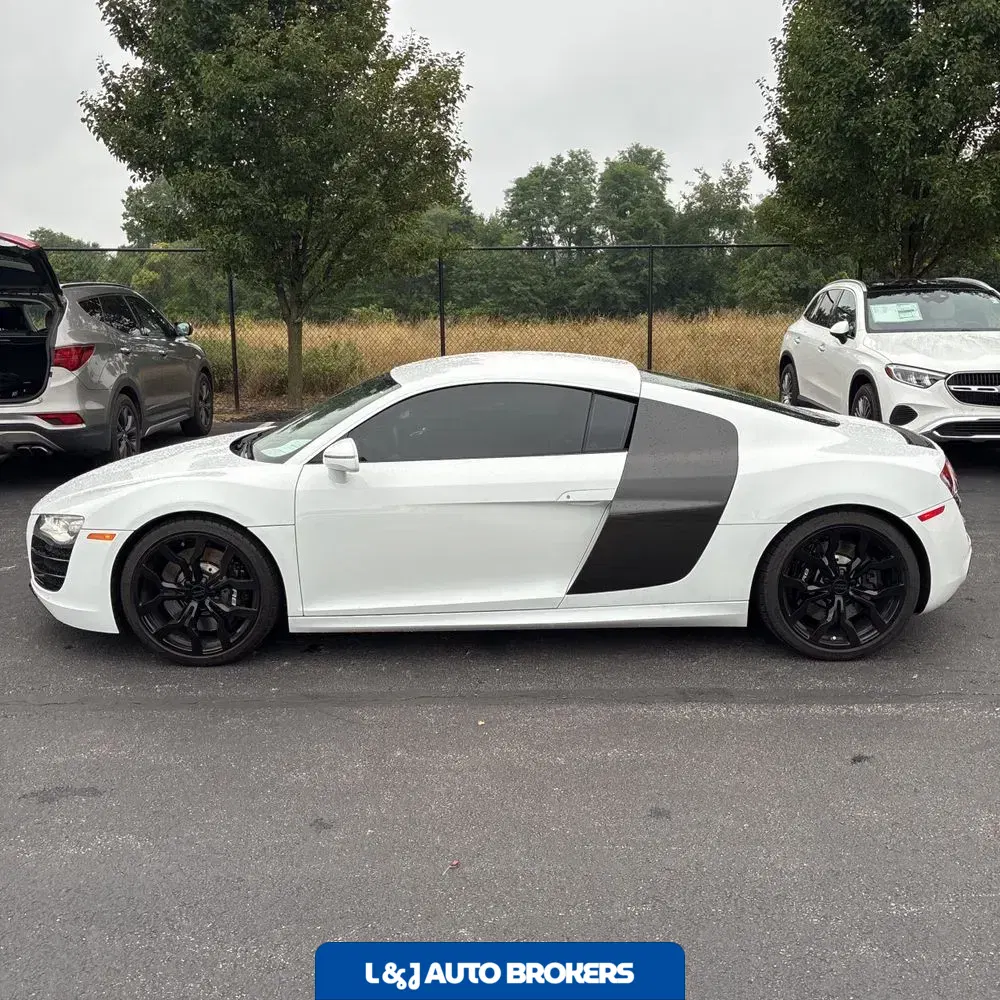 2011 Audi R8 5.2