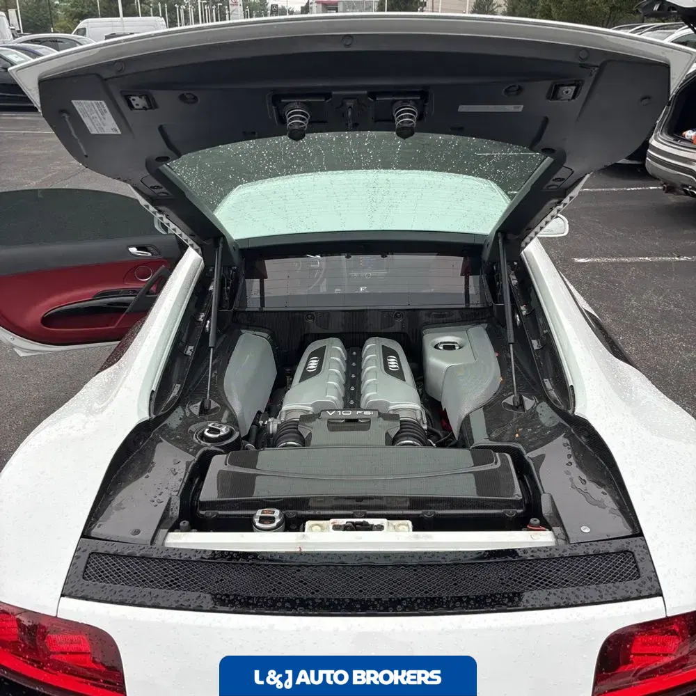 2011 Audi R8 5.2
