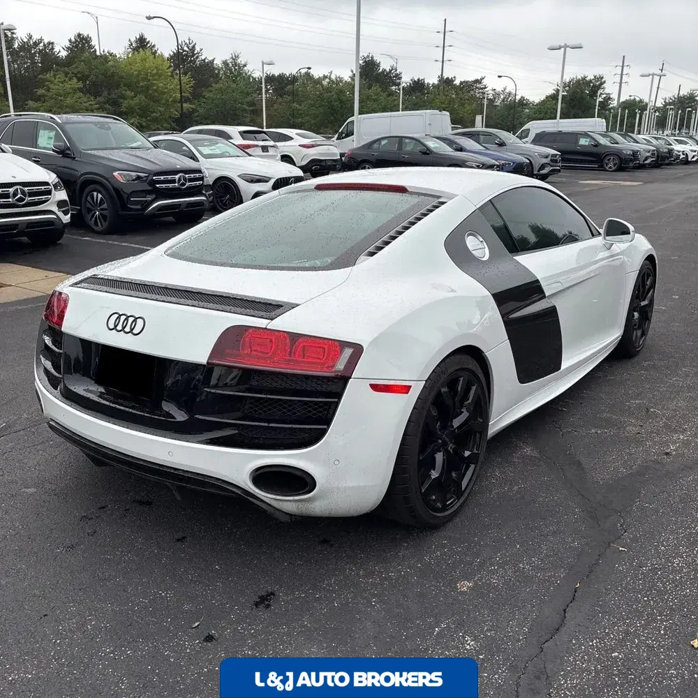 2011 Audi R8 5.2