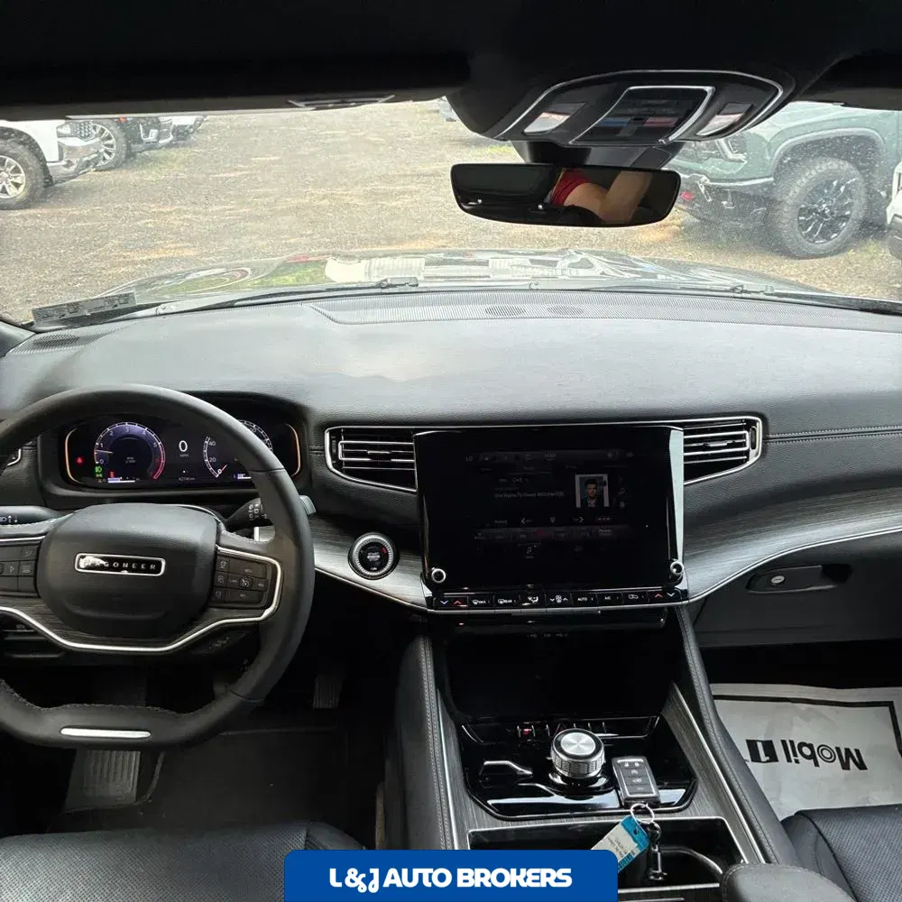 2024 Jeep Wagoneer Series II