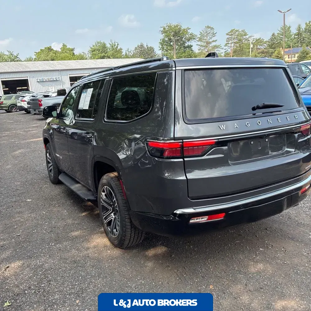 2024 Jeep Wagoneer Series II