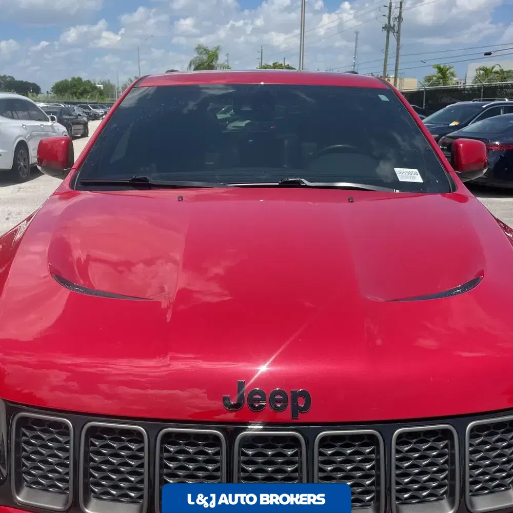2021 Jeep Grand Cherokee Trackhawk