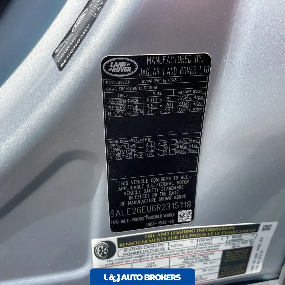 2024 Land Rover Defender 90 P400 X-Dynamic SE
