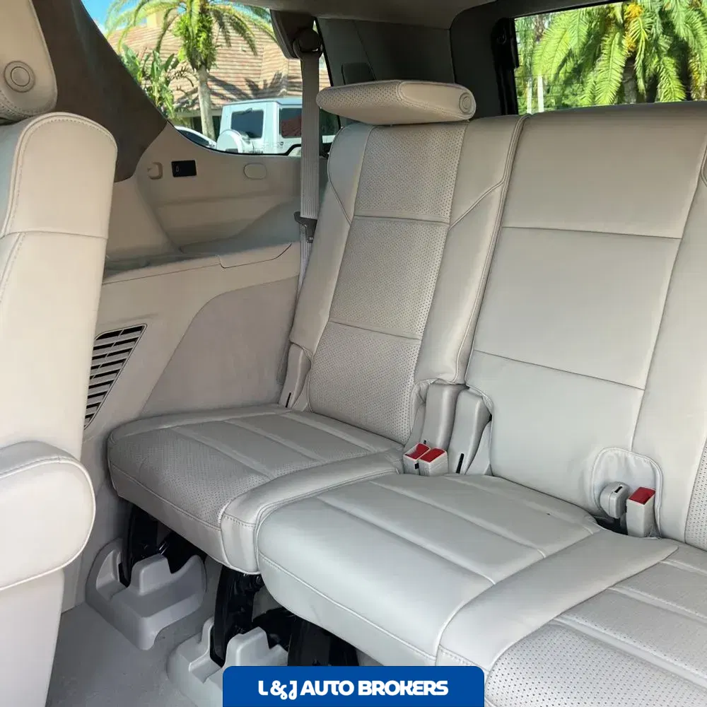 2025 Cadillac Escalade Sport Platinum