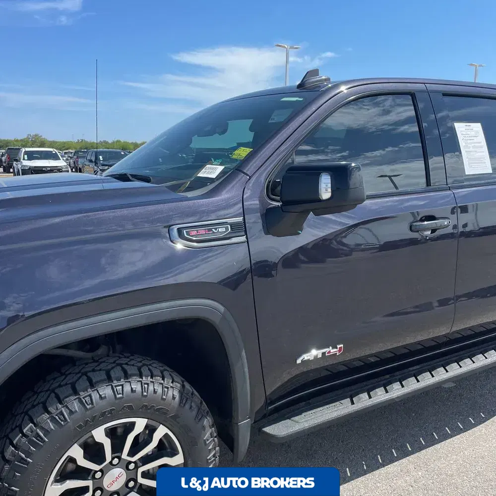 2022 GMC Sierra 1500 AT4