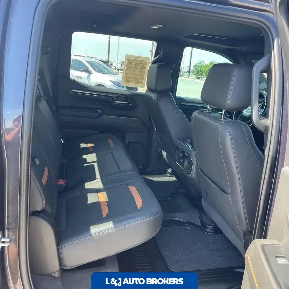 2022 GMC Sierra 1500 AT4