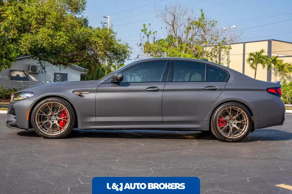 2022 BMW M5 CS