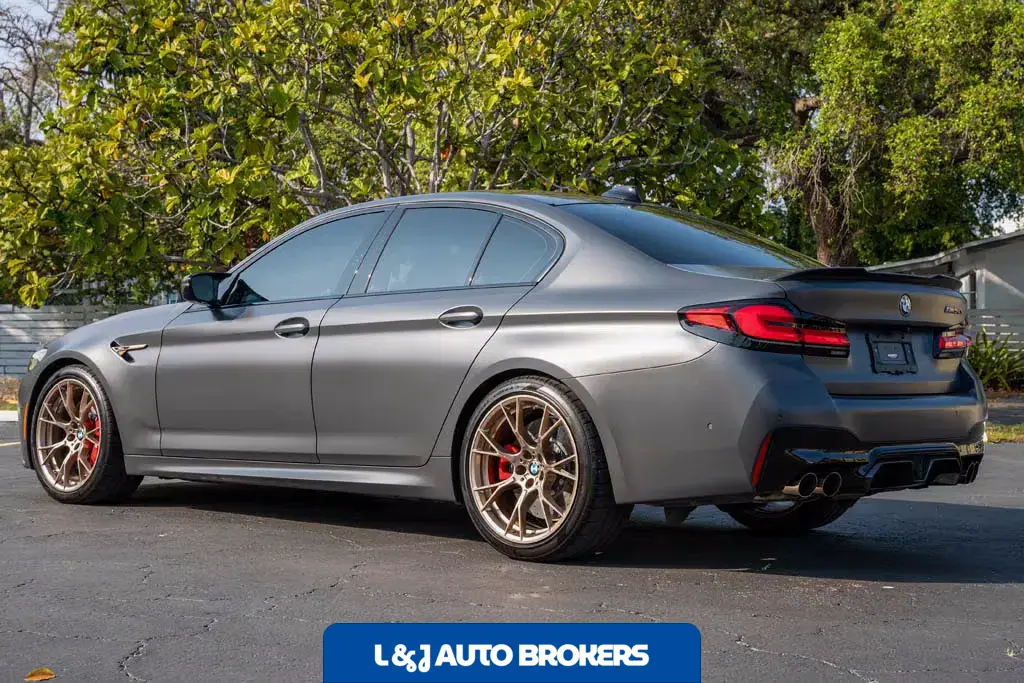 2022 BMW M5 CS