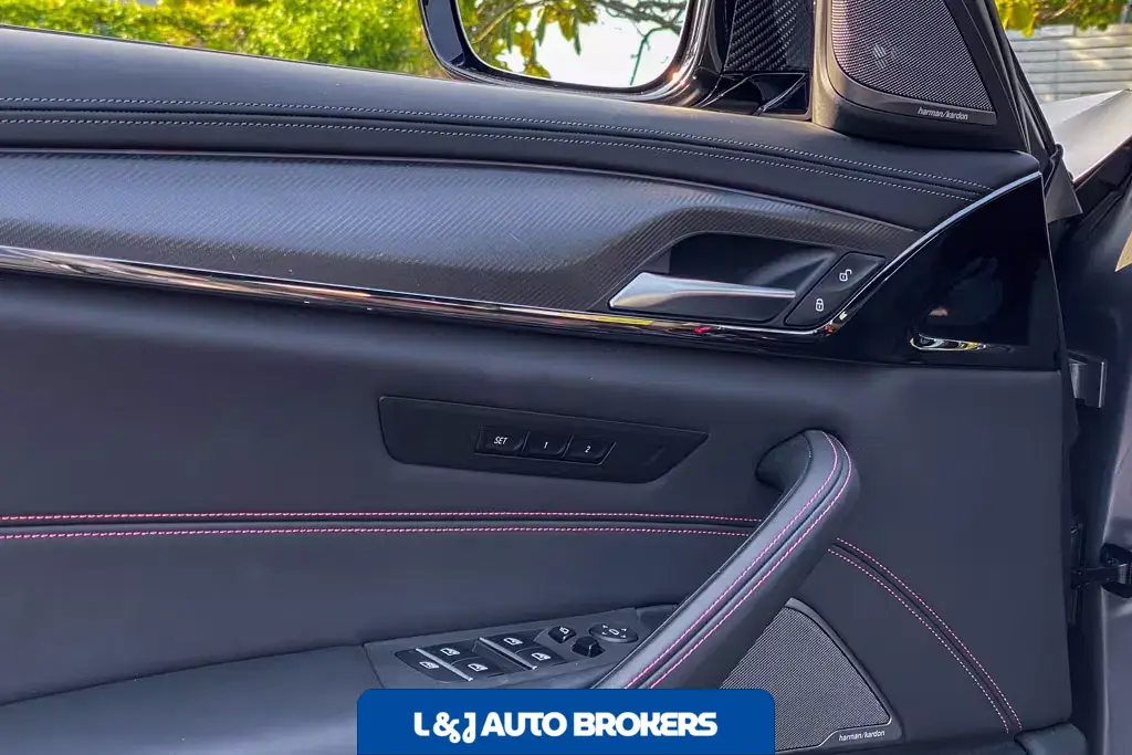 2022 BMW M5 CS