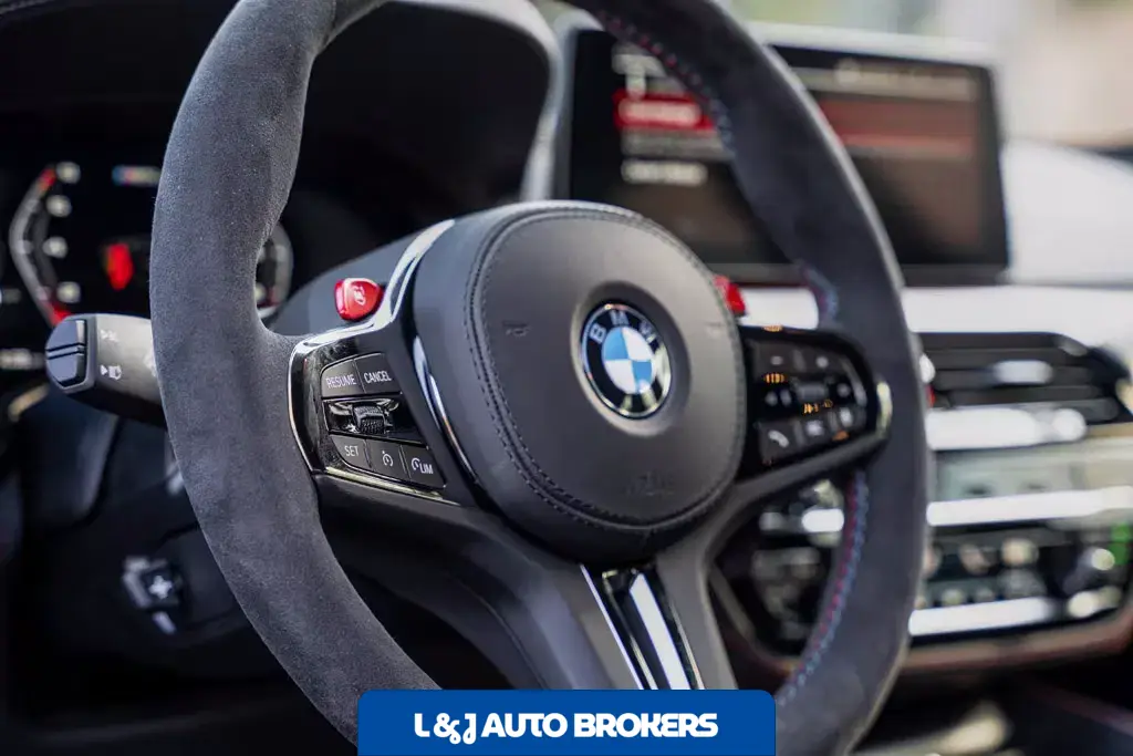 2022 BMW M5 CS