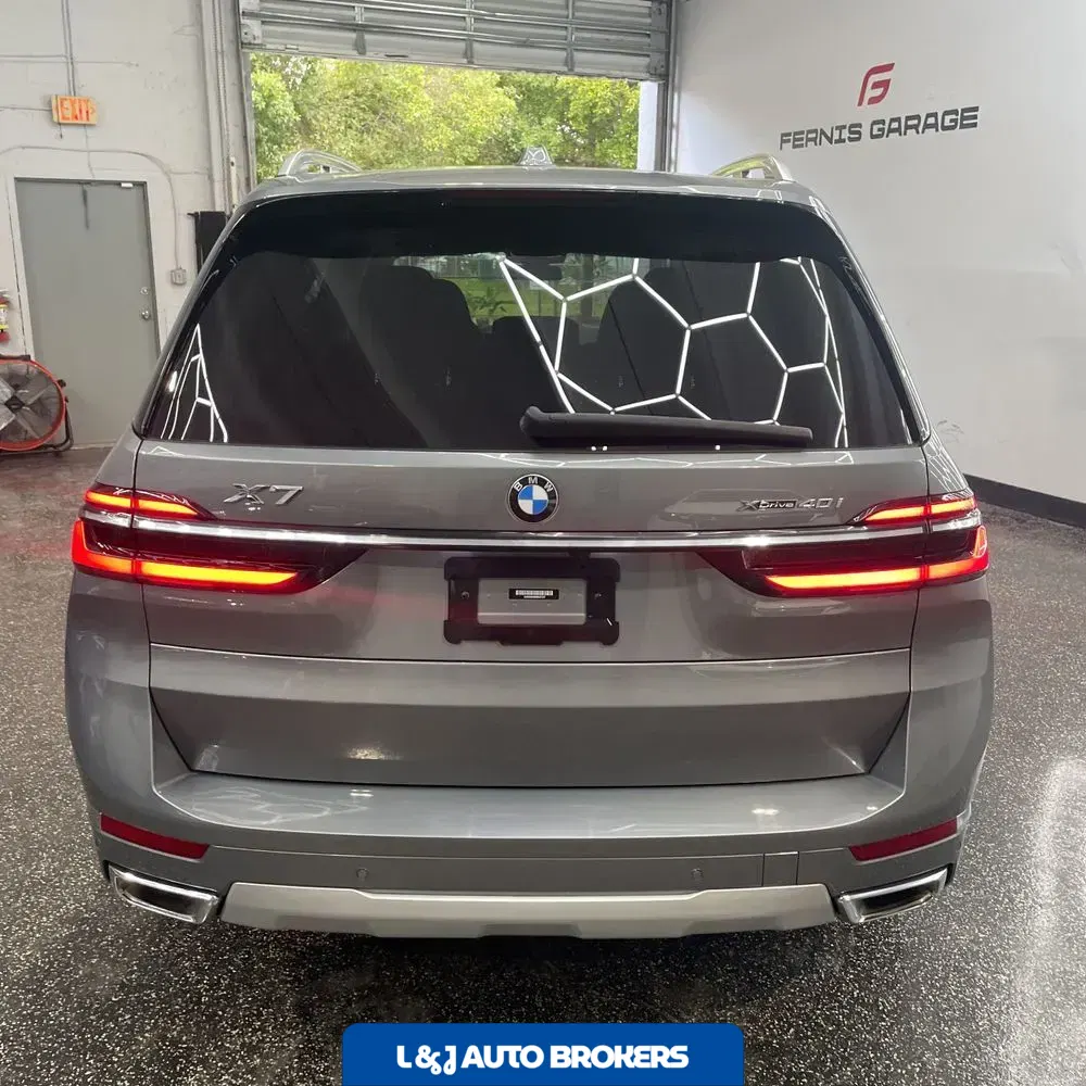 2024 BMW X7 XDrive40i
