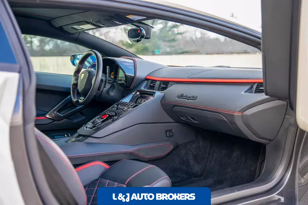 2017 Lamborghini Aventador S
