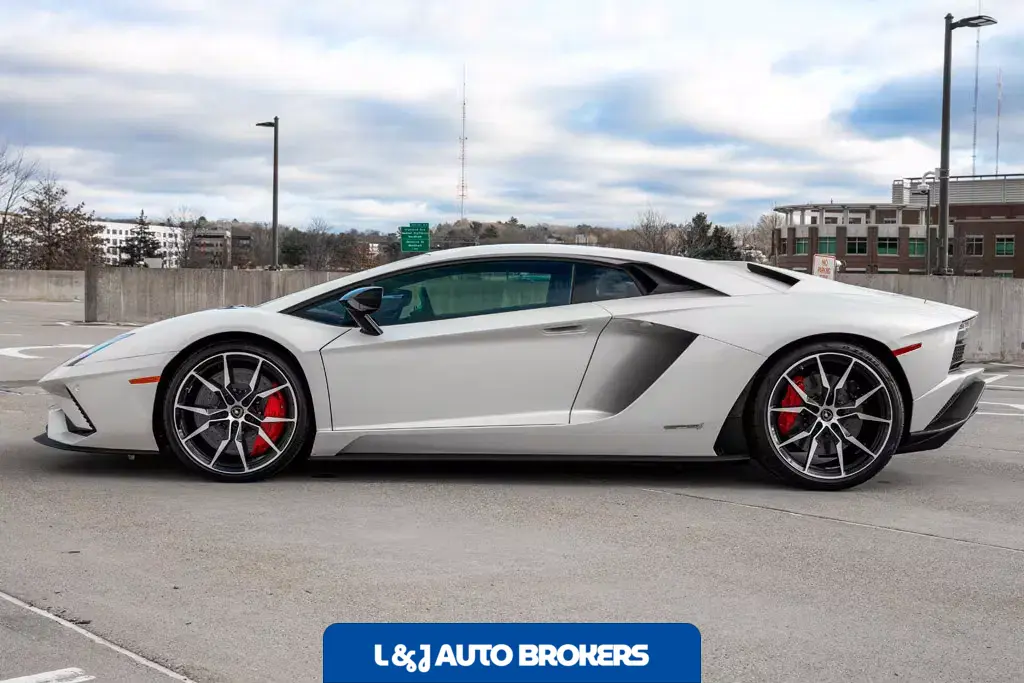 2017 Lamborghini Aventador S