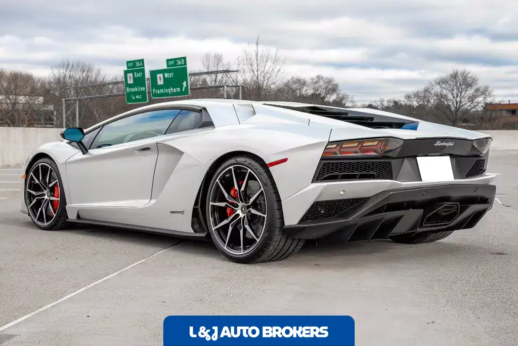 2017 Lamborghini Aventador S