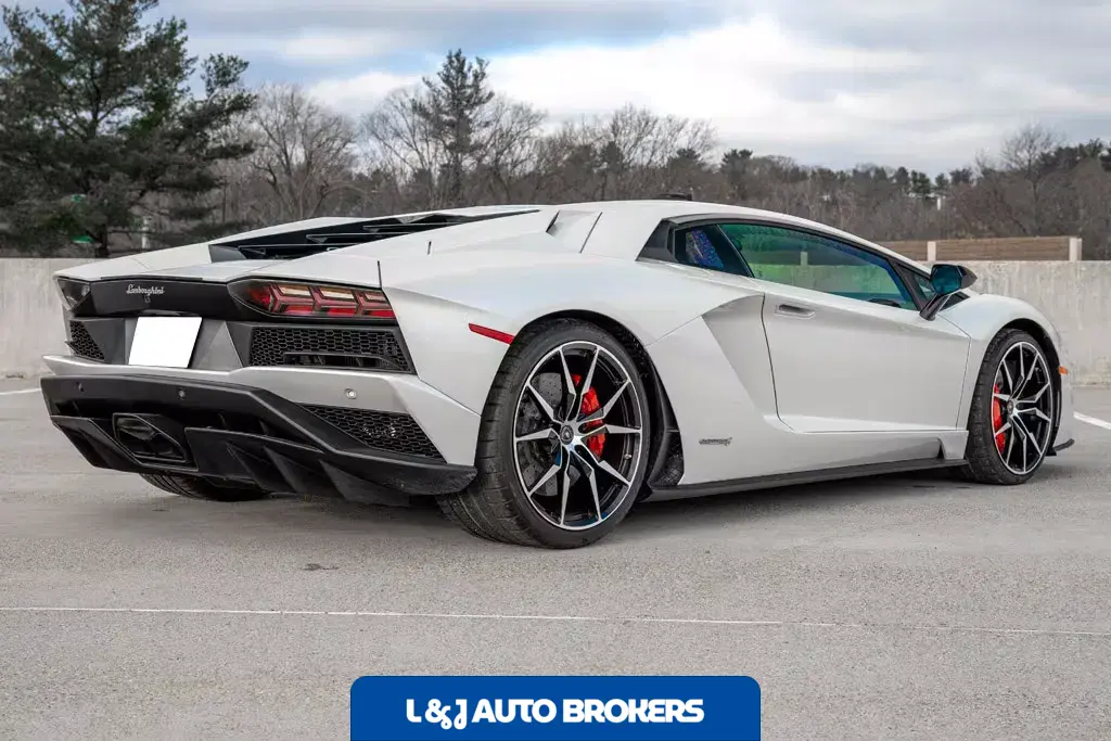2017 Lamborghini Aventador S