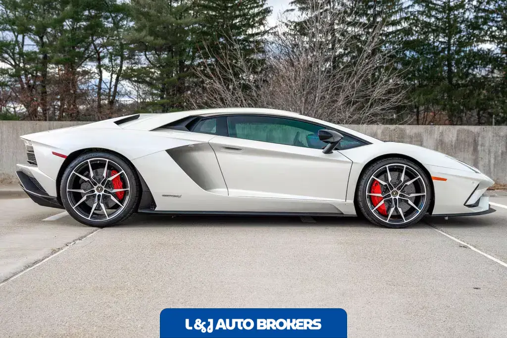 2017 Lamborghini Aventador S