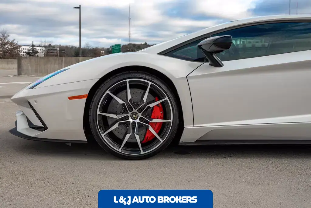2017 Lamborghini Aventador S