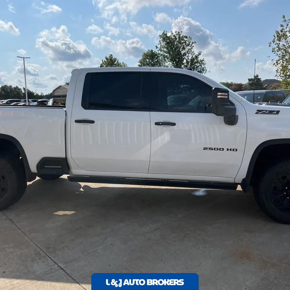 2024 Chevrolet Silverado 2500HD LTZ