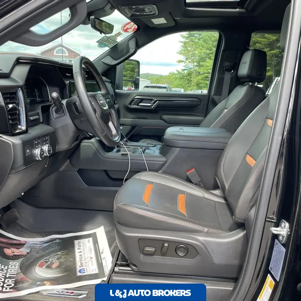2024 GMC Sierra 2500HD AT4