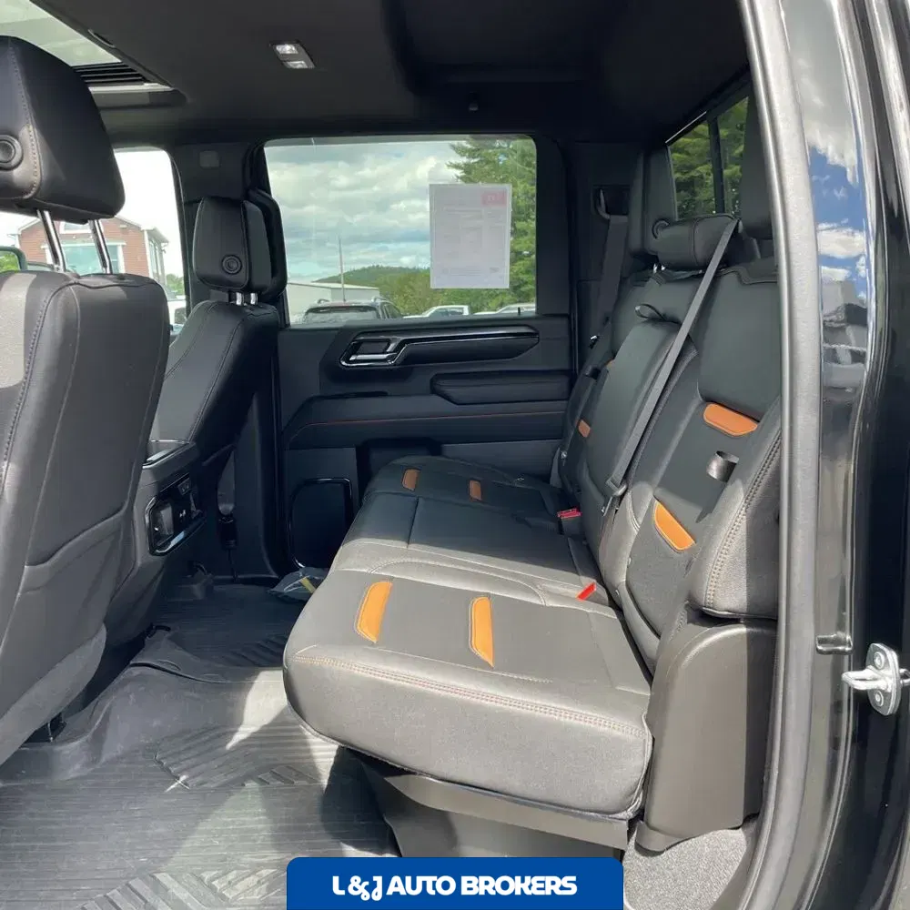2024 GMC Sierra 2500HD AT4