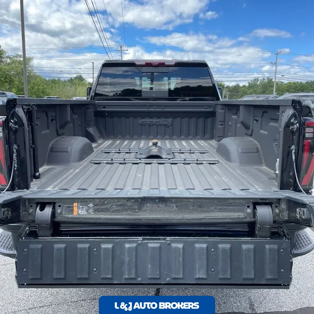2024 GMC Sierra 2500HD AT4