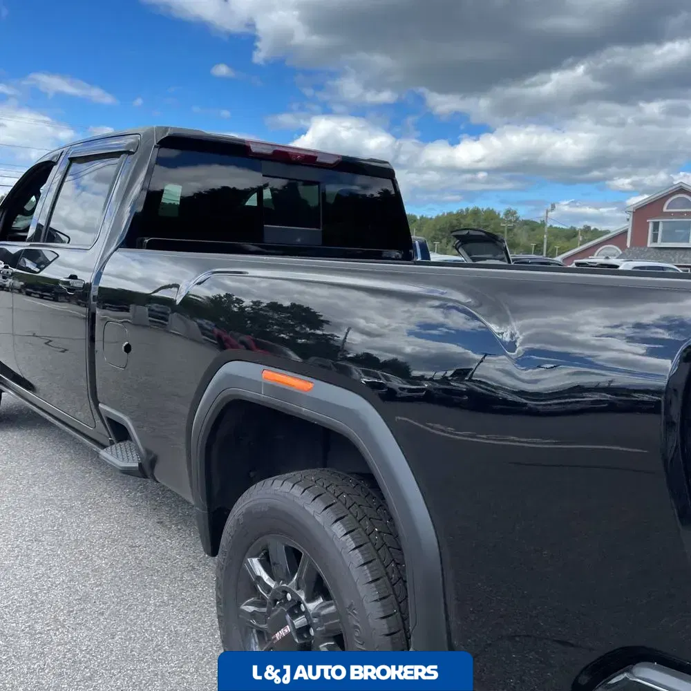 2024 GMC Sierra 2500HD AT4