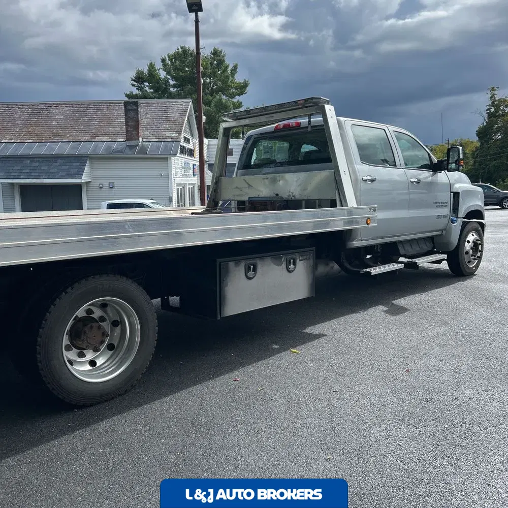 2022 Chevrolet Commercial 6500 CA60-80 CREW CAB 4X2 6.6L
