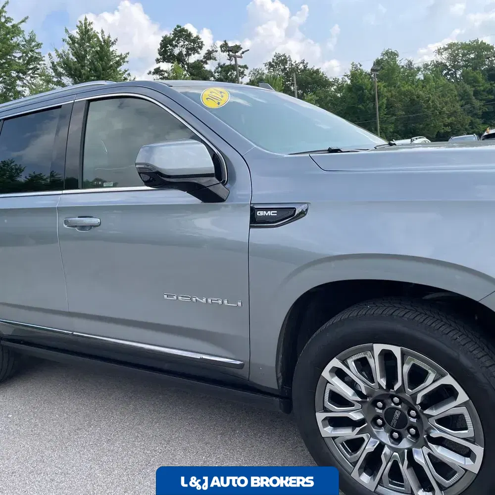 2024 GMC Yukon Denali Ultimate