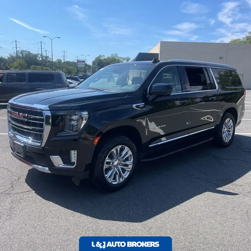 2023 GMC Yukon XL SLT