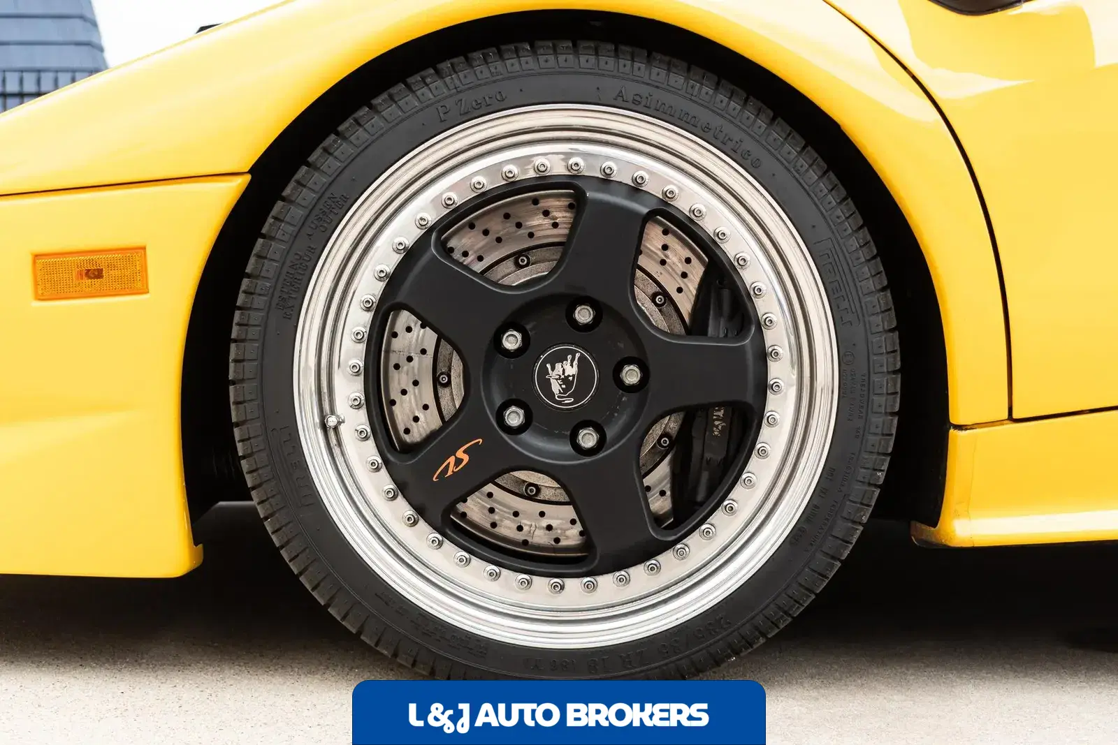 1998 Lamborghini Diablo SV
