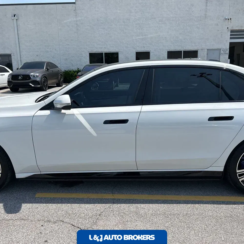 2024 BMW i7 xDrive60