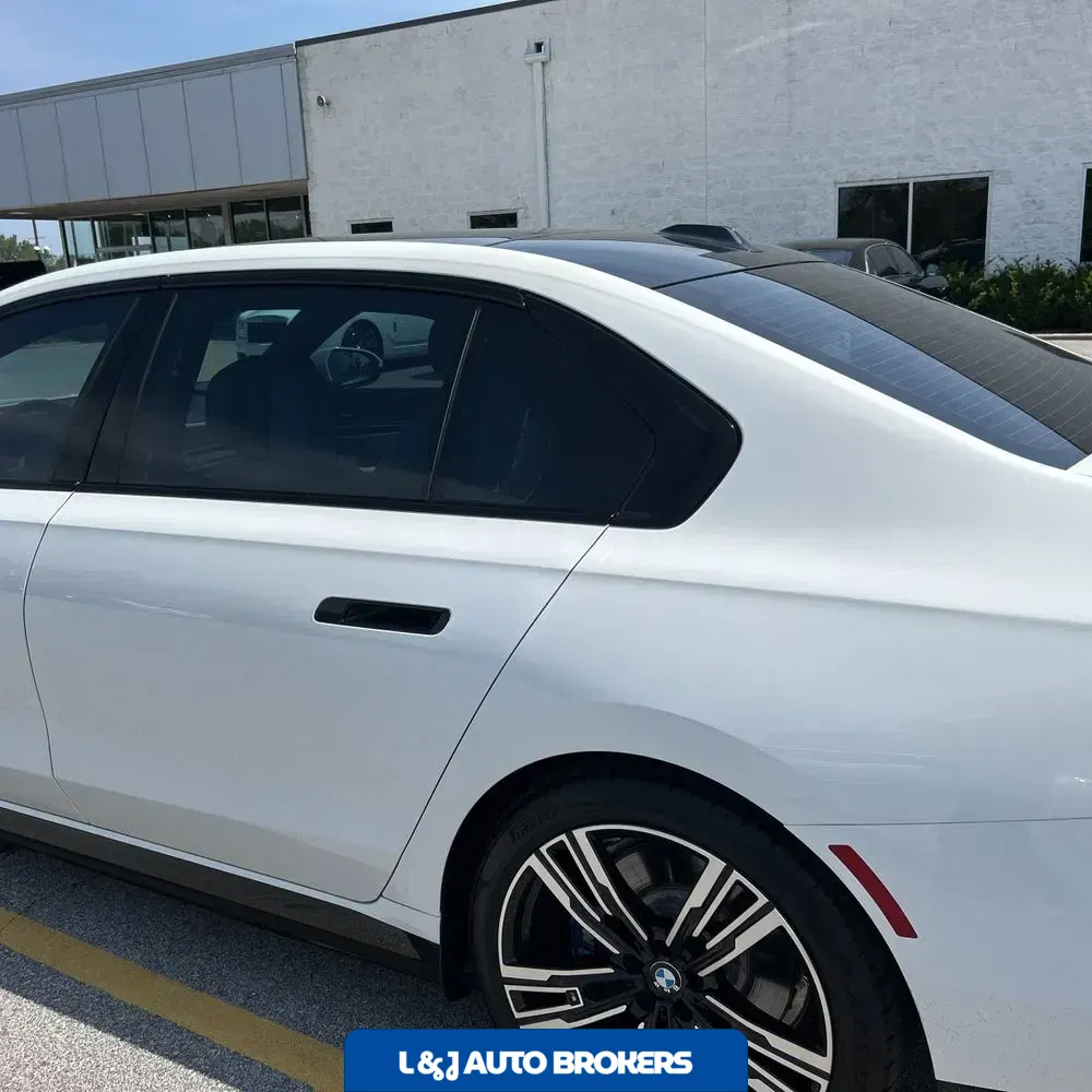 2024 BMW i7 xDrive60