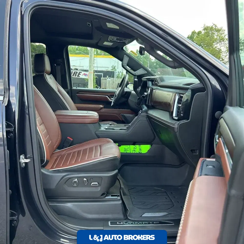 2024 GMC Sierra 3500HD Denali Ultimate