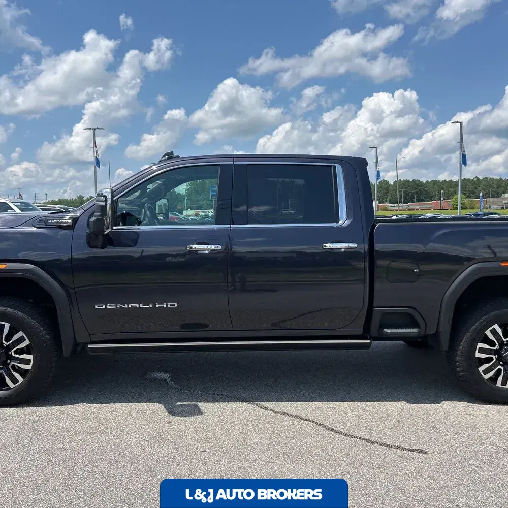 2024 GMC Sierra 3500HD Denali Ultimate