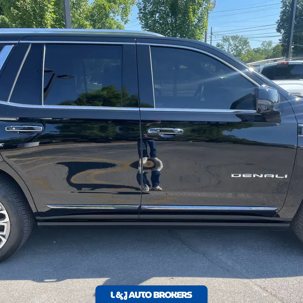 2024 GMC Yukon Denali Ultimate