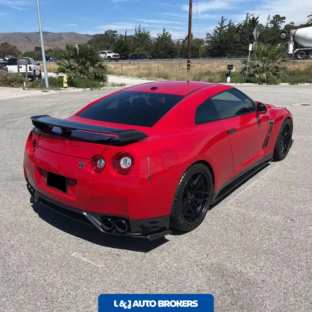 2015 Nissan GT-R Black Edition