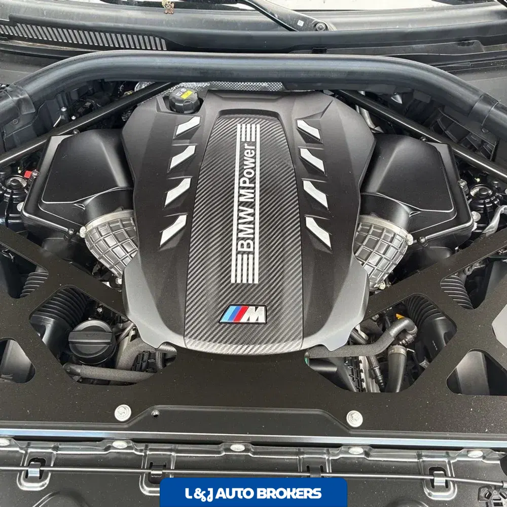 2023 BMW X5 M