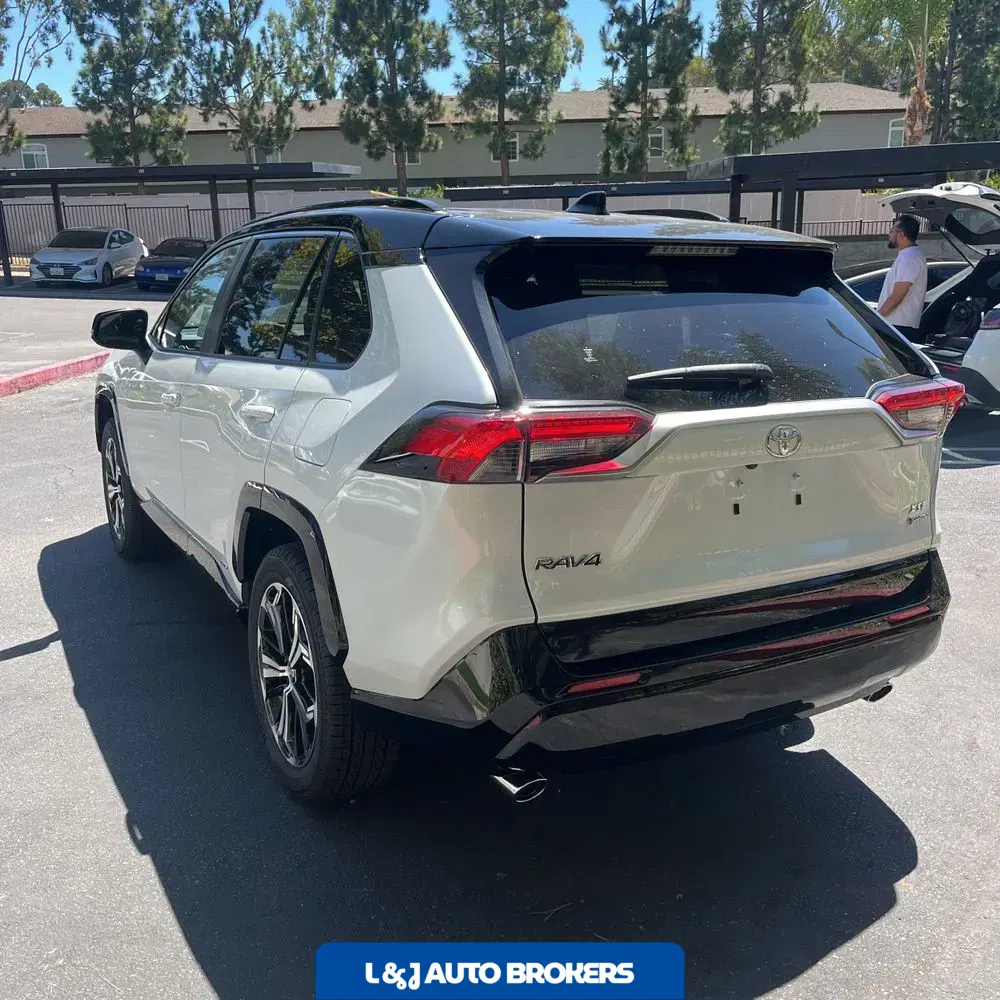 2025 Toyota RAV4 Plug-in Hybrid XSE