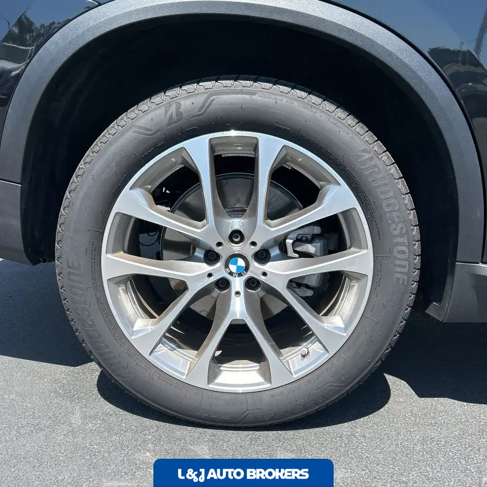 2025 BMW X5 sDrive40i