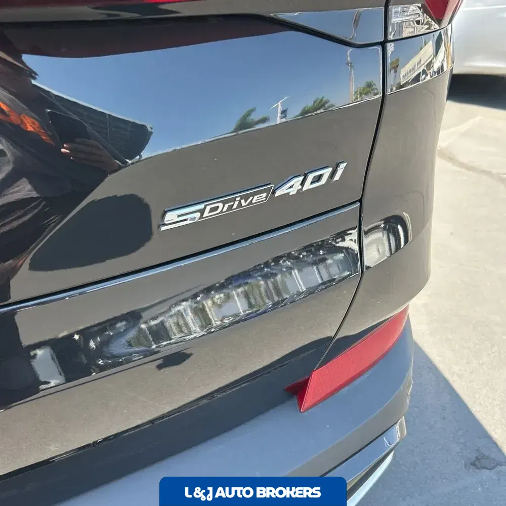 2025 BMW X5 sDrive40i