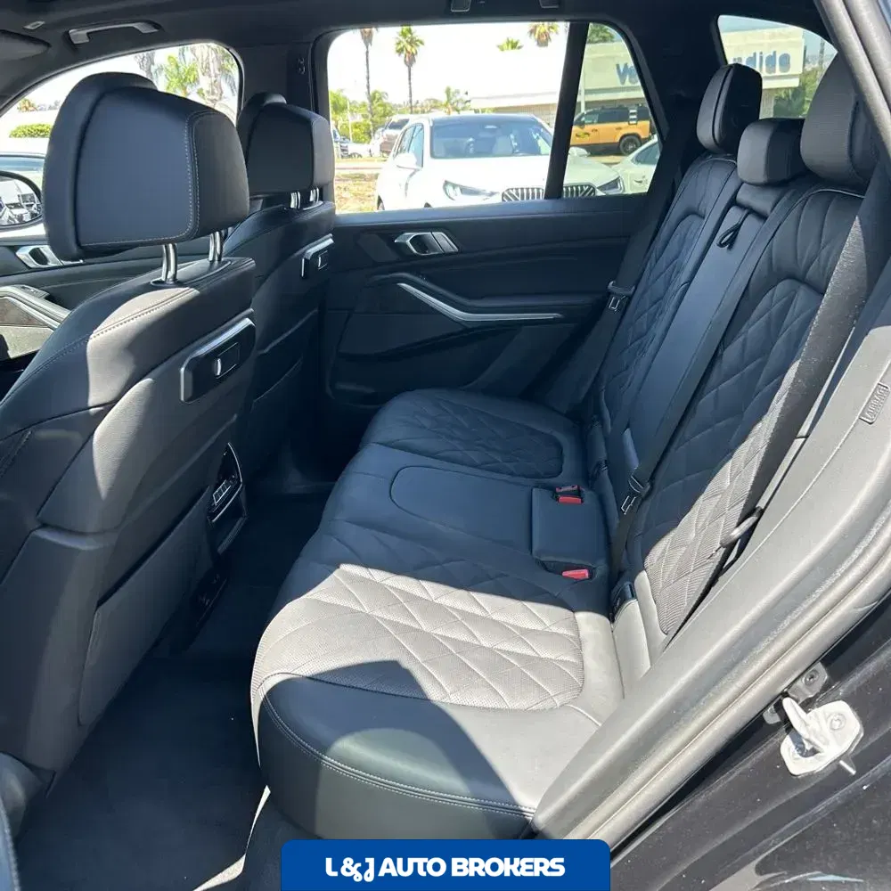 2025 BMW X5 sDrive40i