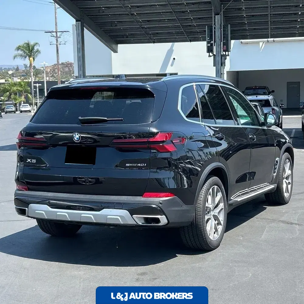 2025 BMW X5 sDrive40i
