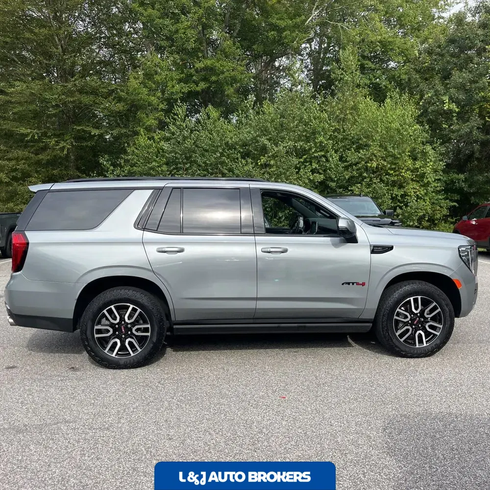 2024 GMC Yukon AT4