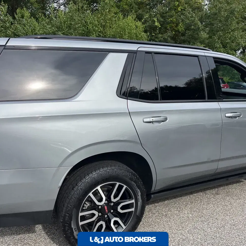 2024 GMC Yukon AT4