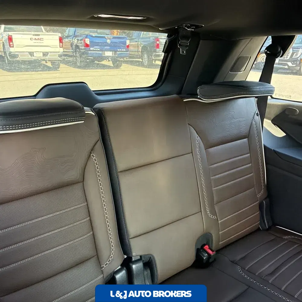 2025 GMC Yukon Denali Ultimate