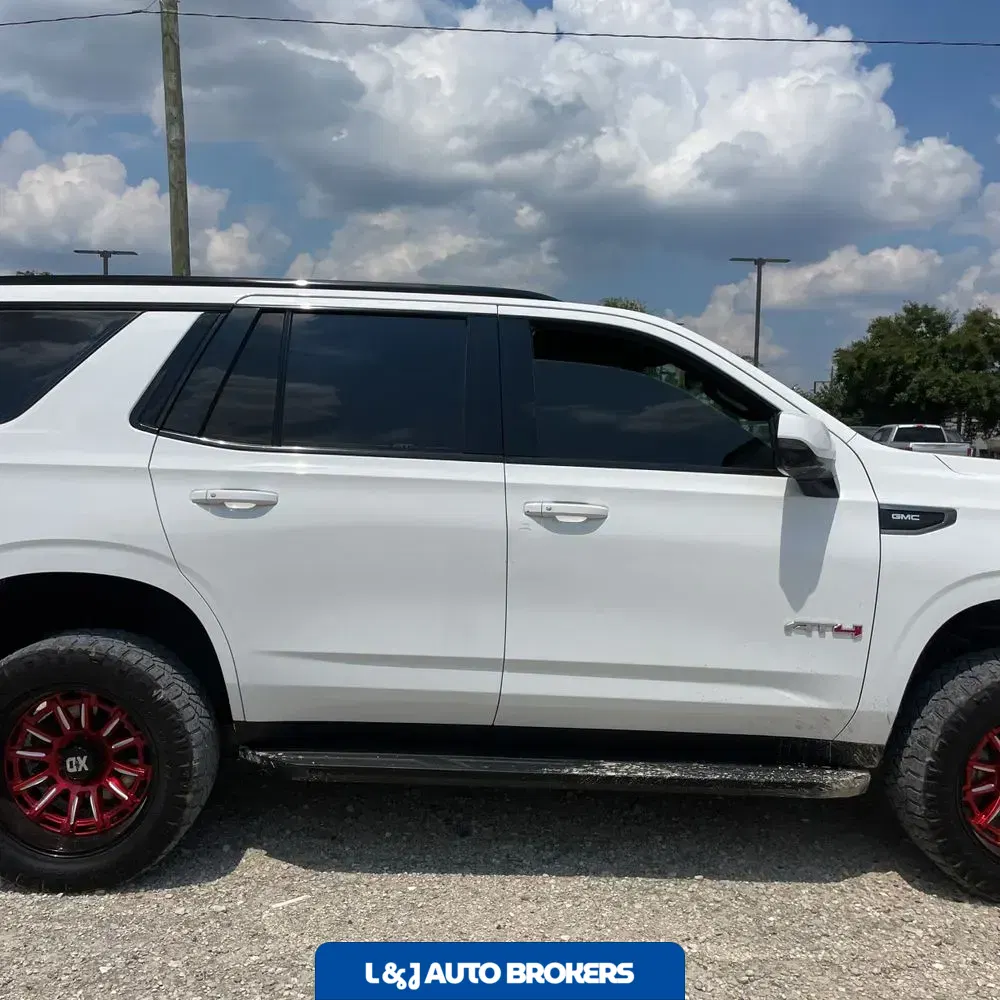 2021 GMC Yukon AT4