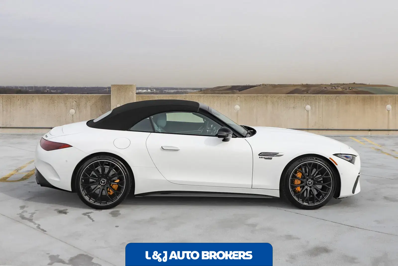 2022 Mercedes-AMG SL63