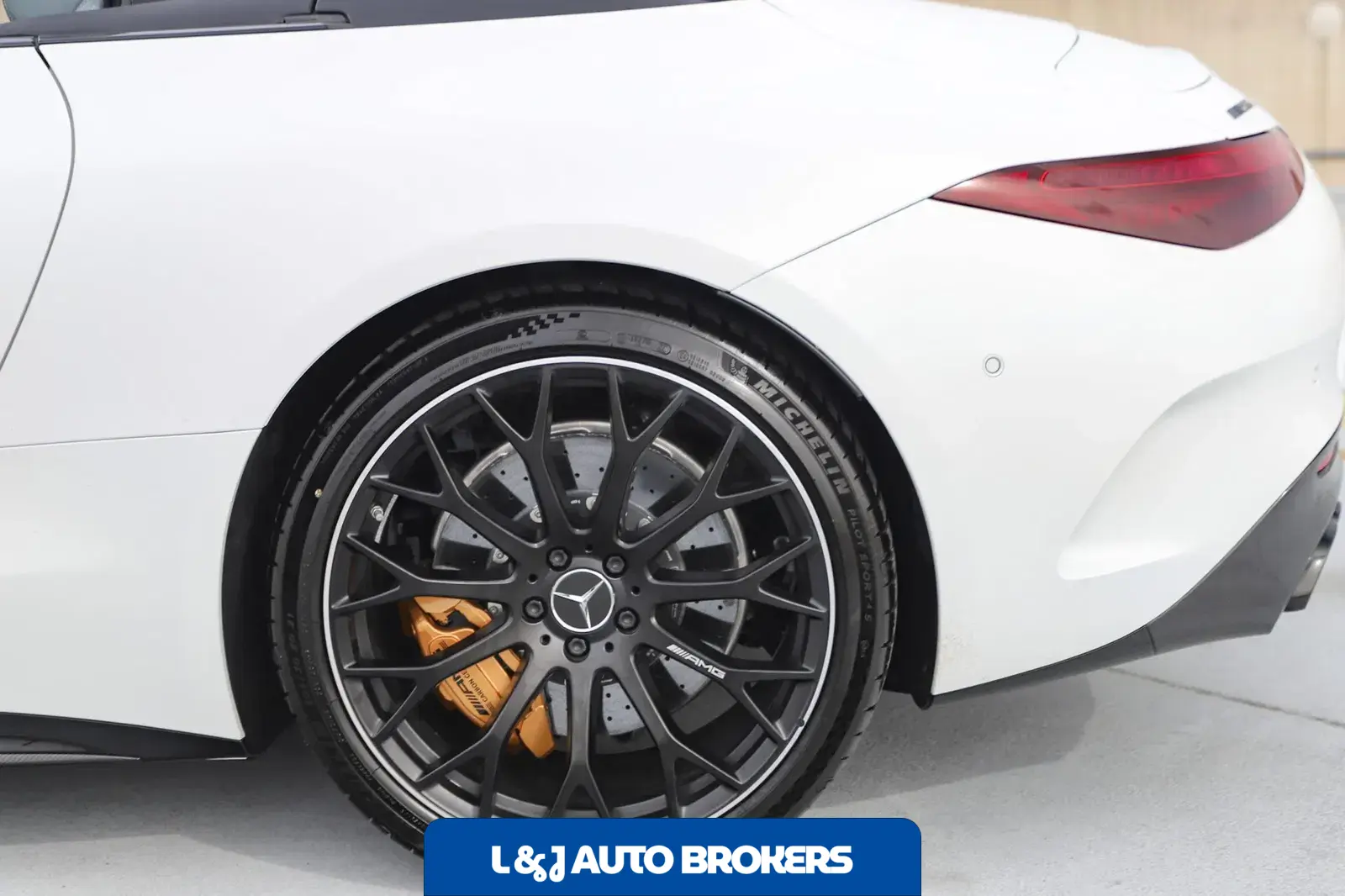 2022 Mercedes-AMG SL63