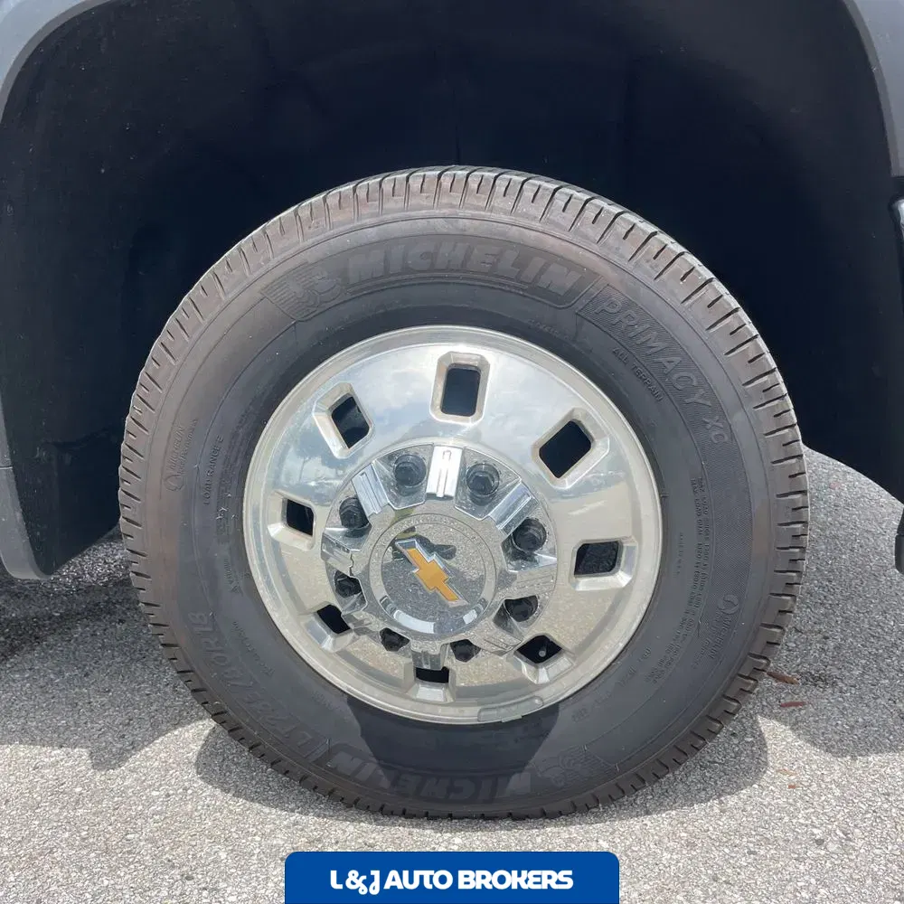 2025 Chevrolet Silverado 3500HD High Country